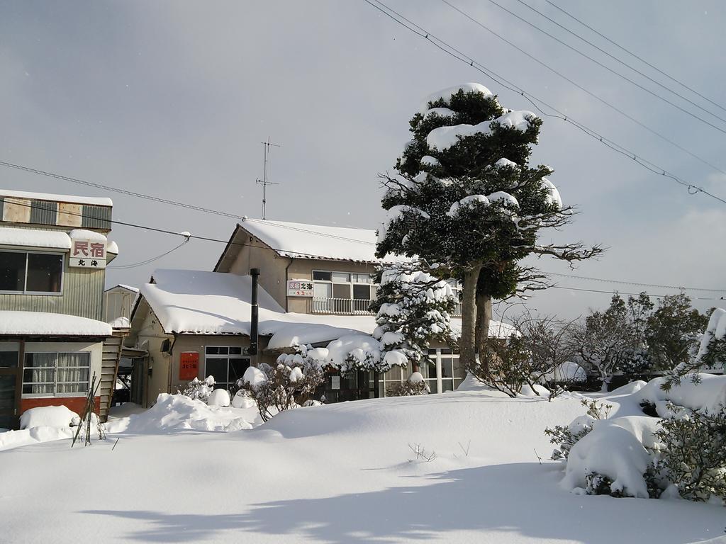 Guesthouse Hokkai Нанао Экстерьер фото